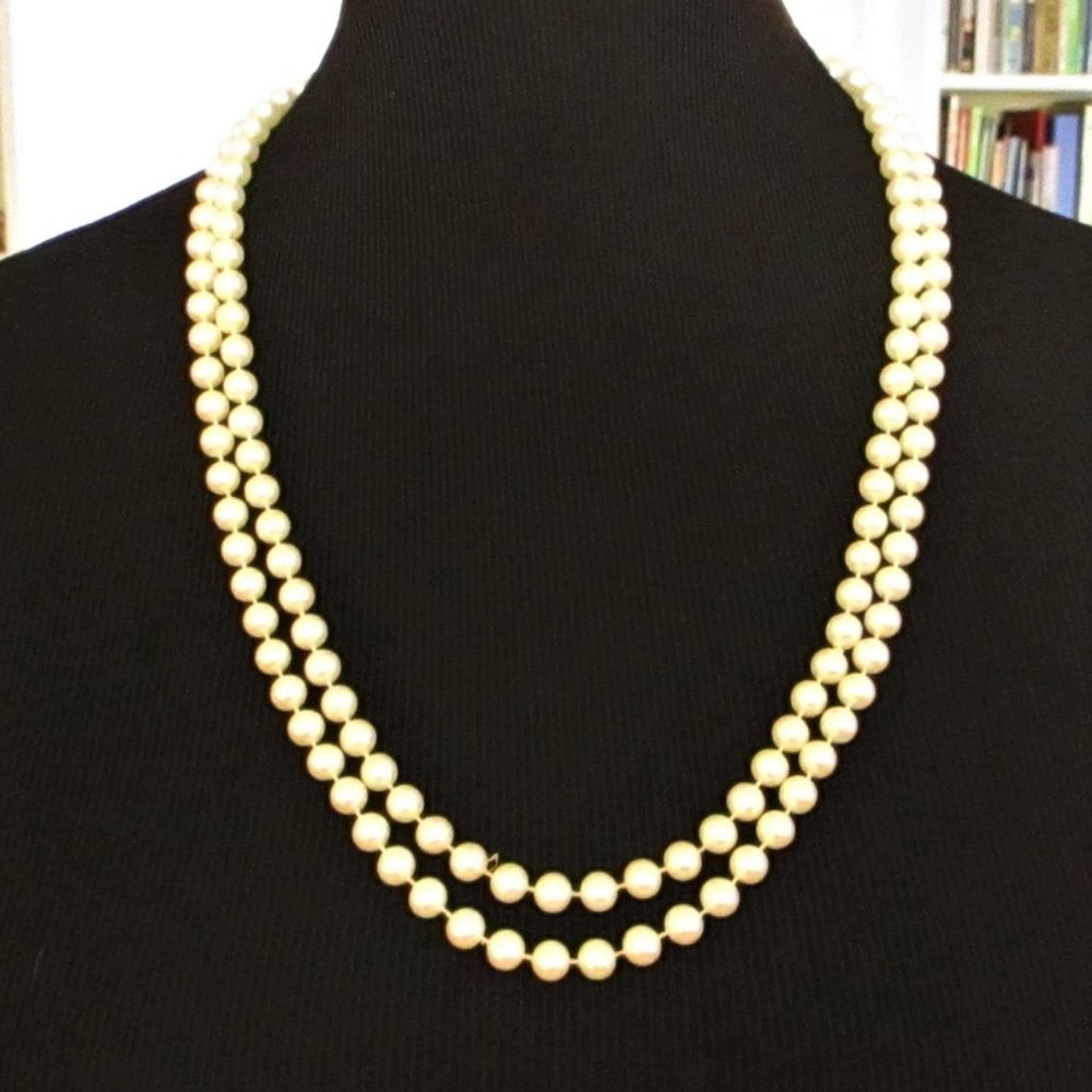 Necklace - The Look of Pearls
